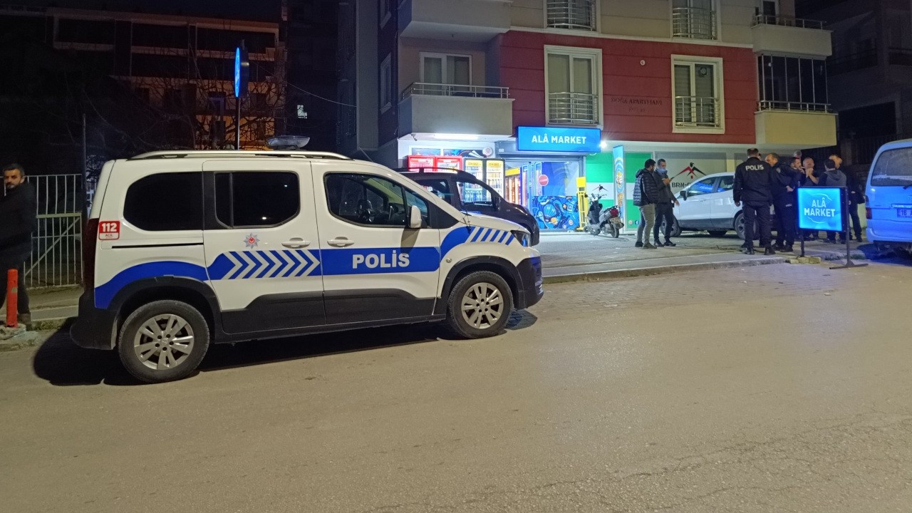 Bursa’da tekel bayisinde silahlı soygun